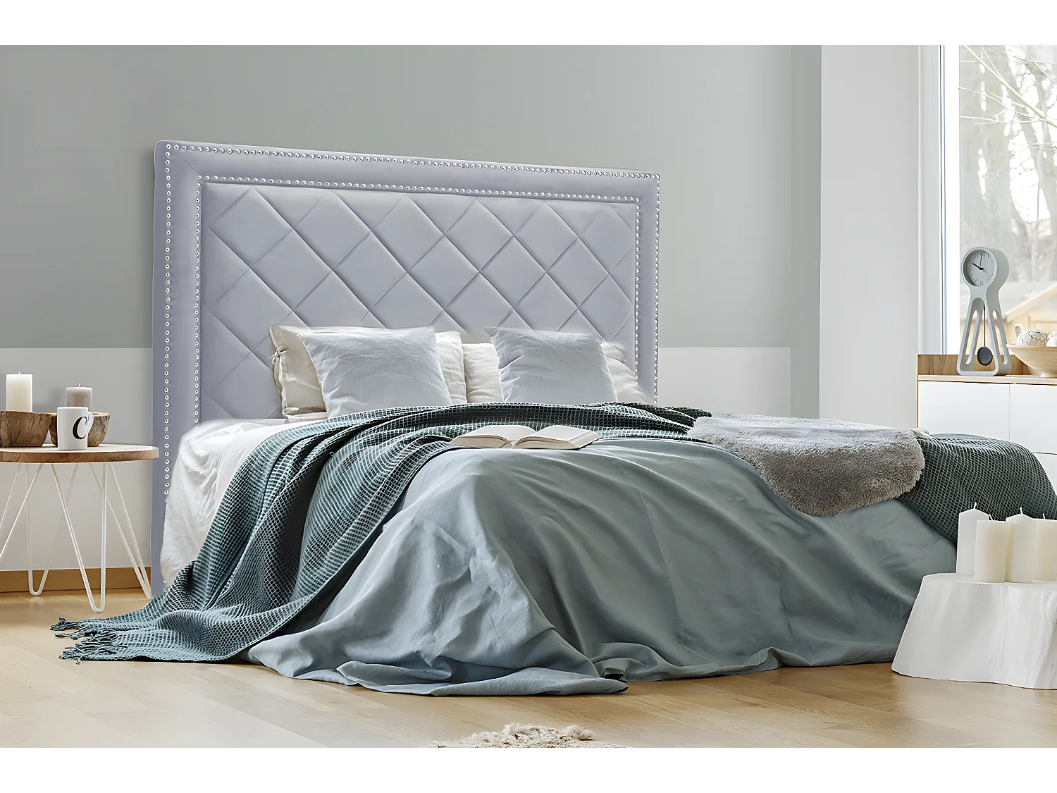 Cabeceira de Cama Meghan em Cinza em Veludo 143x130cm