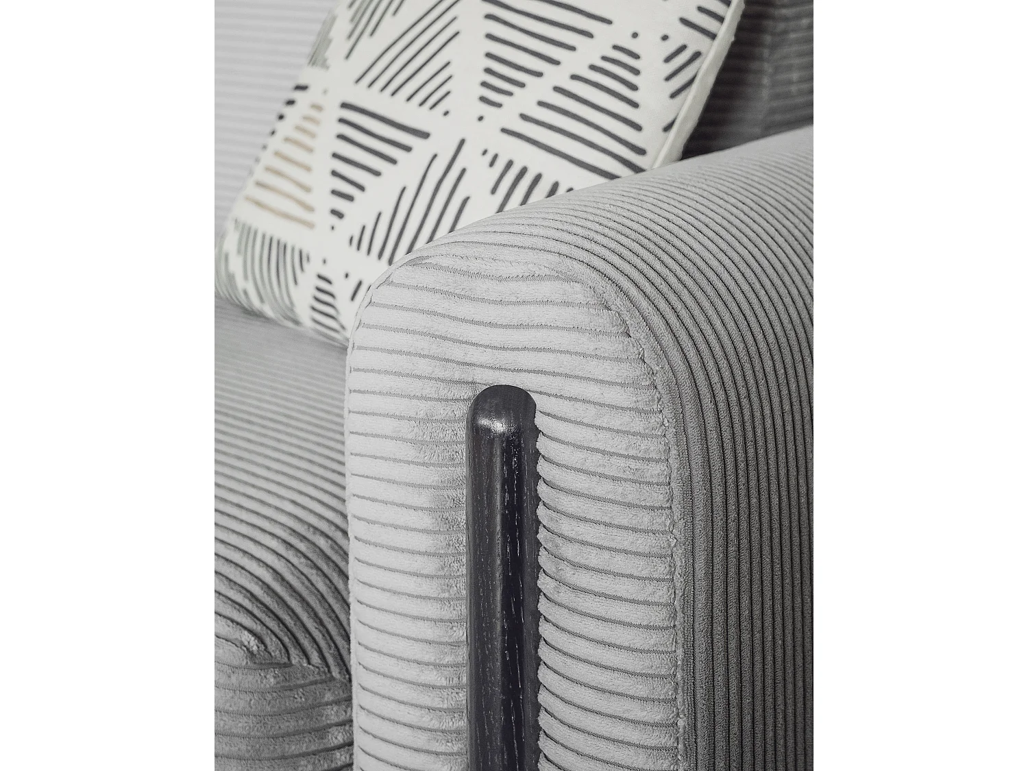 Canapé convertible en tissu bouclette DOVA - Pieds bois massif noir-Gris ciment