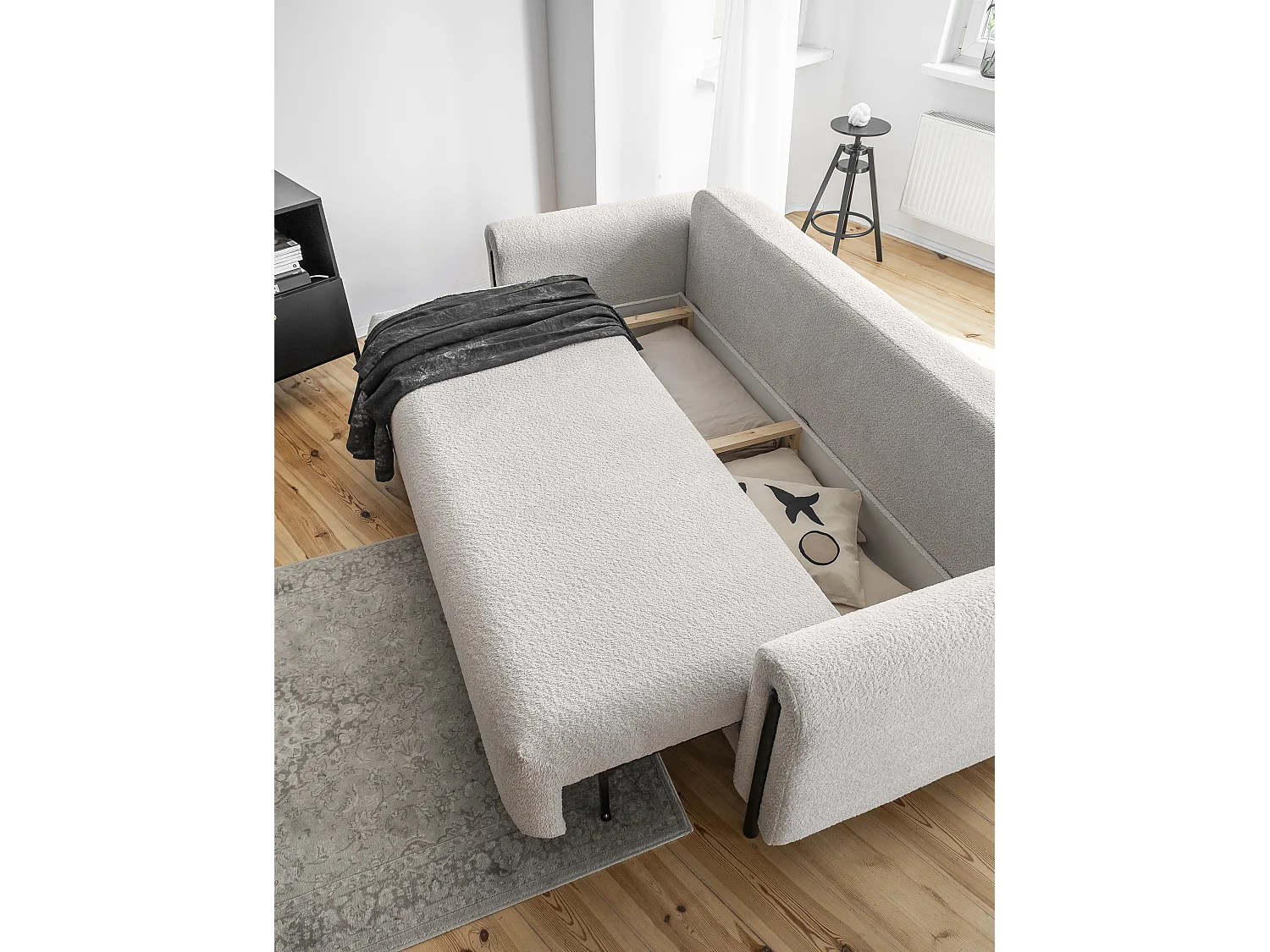 Canapé convertible 4 places en tissu bouclette DOVA - Pieds bois massif noir-Beige