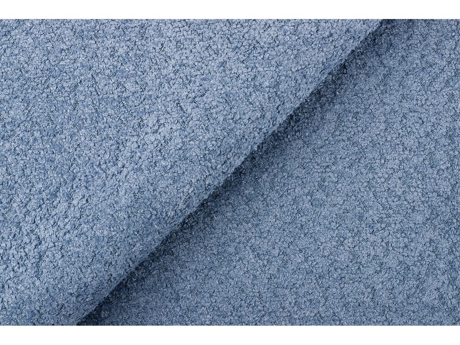 Polsterbett Uriah Boucle Stoff Füße aus Massivholz