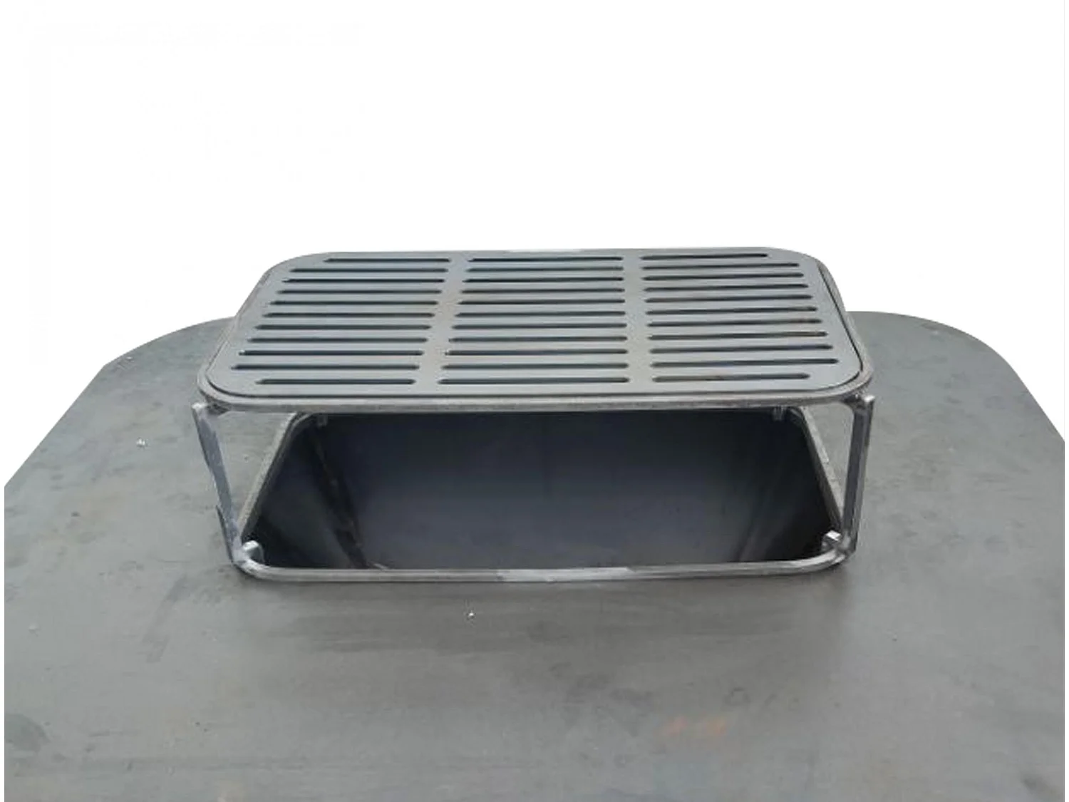 Holzkohlegrill EFP56RECT CO