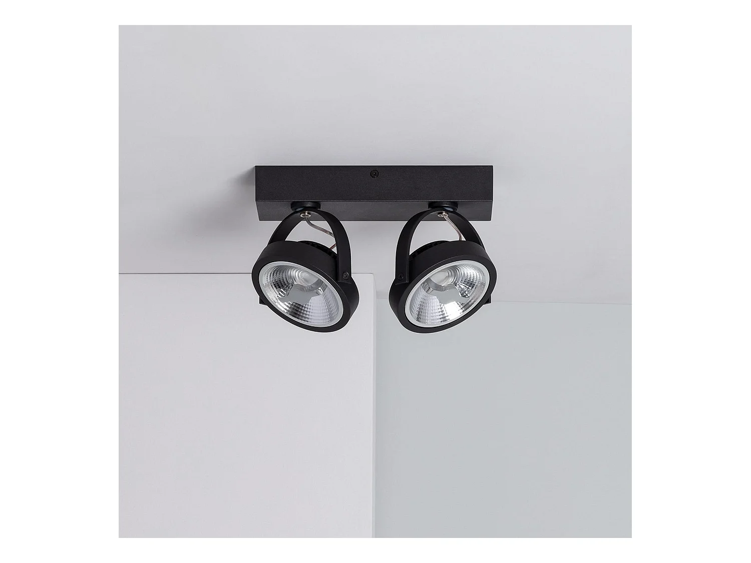 Faretto LED da Superficie Orientabile AR111 30W Regolabile Nero CREE 5500K Bianco Freddo