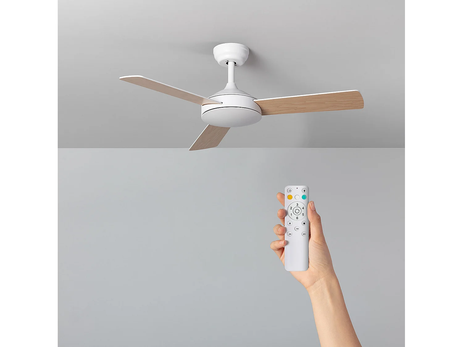 Ventilador de Techo Silencioso Navy 107cm Motor DC para Exterior Blanco Sin Luz Mando a Distancia Wifi: False