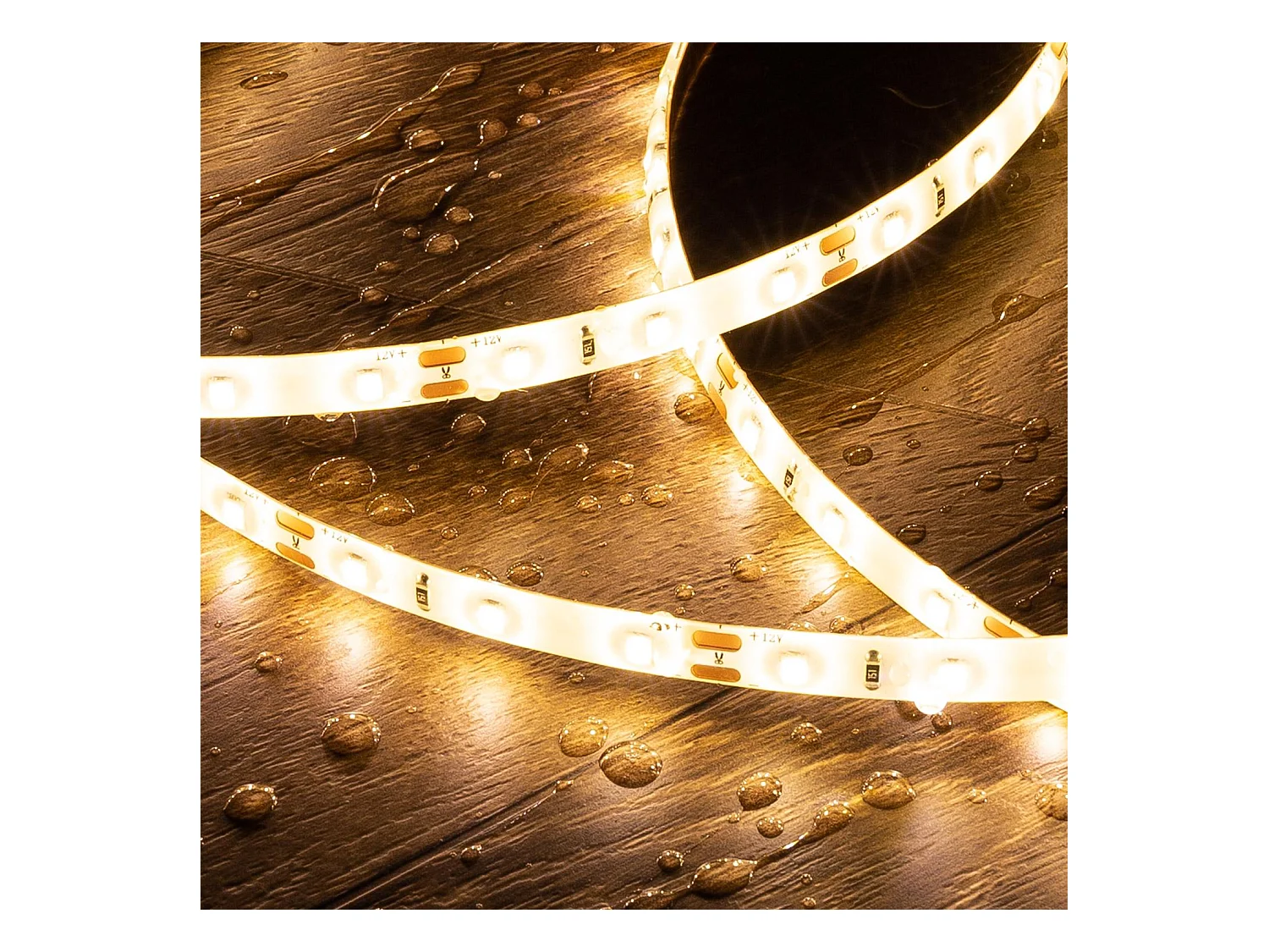 Bobina 5m Striscia LED 12V SMD 60 LED/m 5W/m 400lm/m Larga 8mm IP65 Taglio 5cm 2200K Super Caldo
