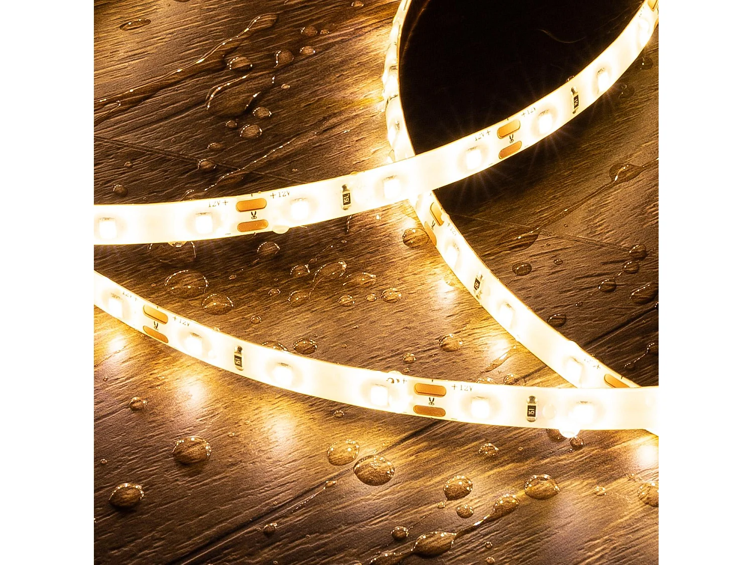 Ruban LED 12V SMD 60 LED/m 5m 5W/m 400lm/m Largeur 8mm Coupe 5cm IP65 2200K Super chaud