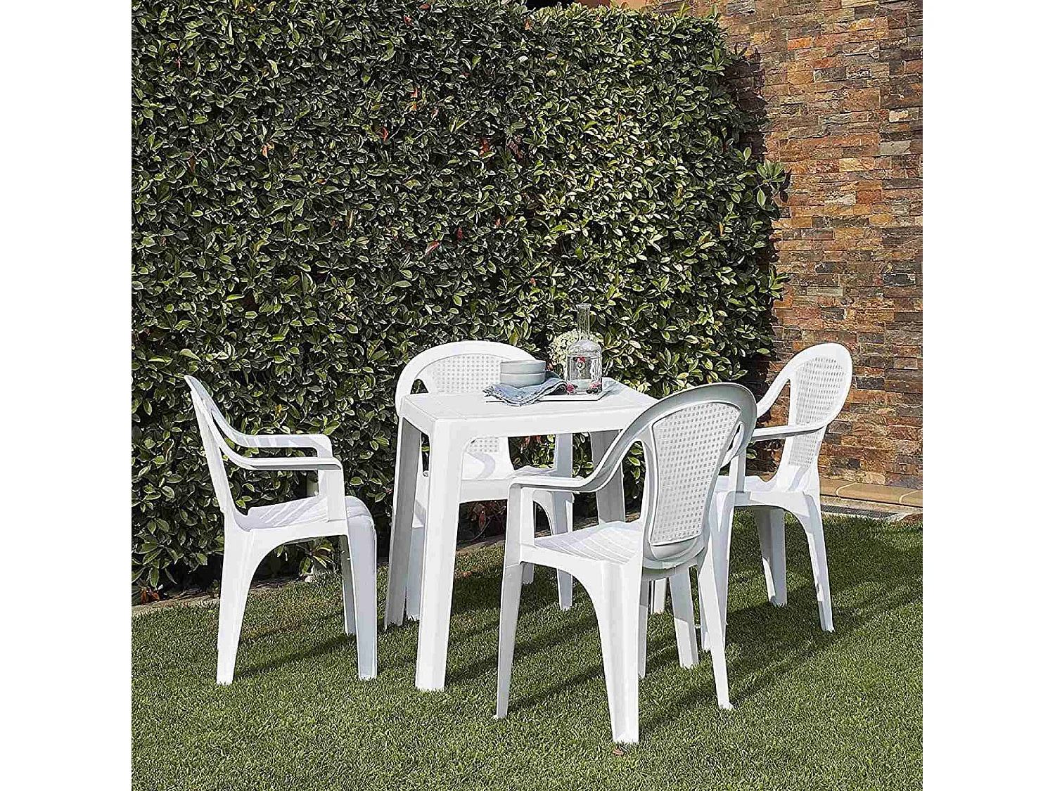 Pack 4 Chaises Empilables Blanches avec Accoudoirs 56x75x79cm O91