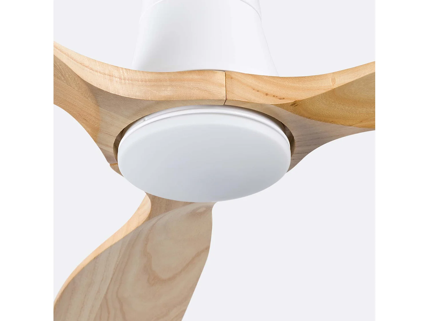 Ventilateur de plafond 3 pales avec éclairage, 56 W, 6 vitesses, New York Thinia Home