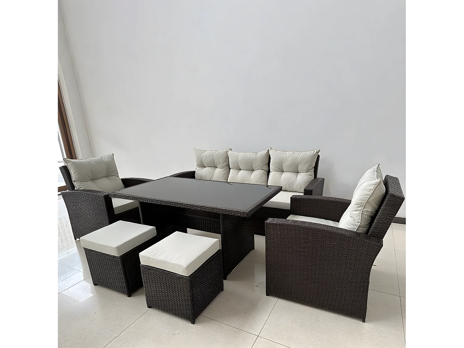 Grand Salon de Jardin 1 Canapé, 2 Chaises, 2 Pouf 1 Table - Marron, Coussins Beige