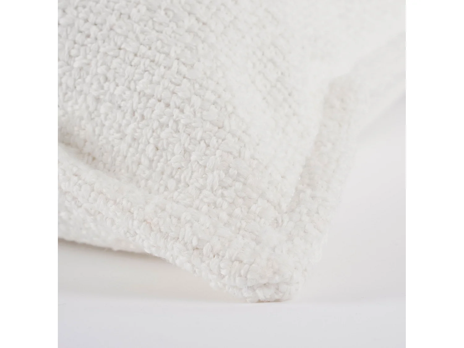 Sierkussen van gerecycled polyester - 45 x 45 x 10 - Off white - NATALIE