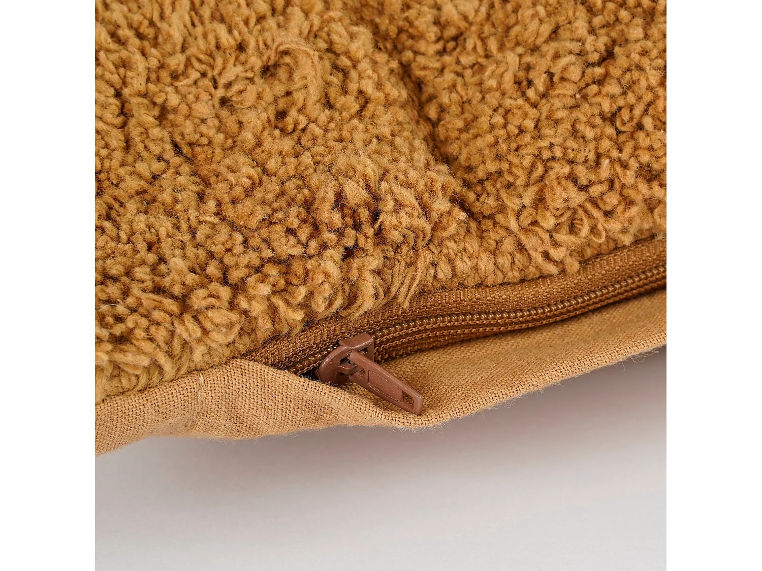 Sierkussen van katoen en vulling gerecycled polyester - 45 x 45 x 10 - Lichtbruin - JAIMY