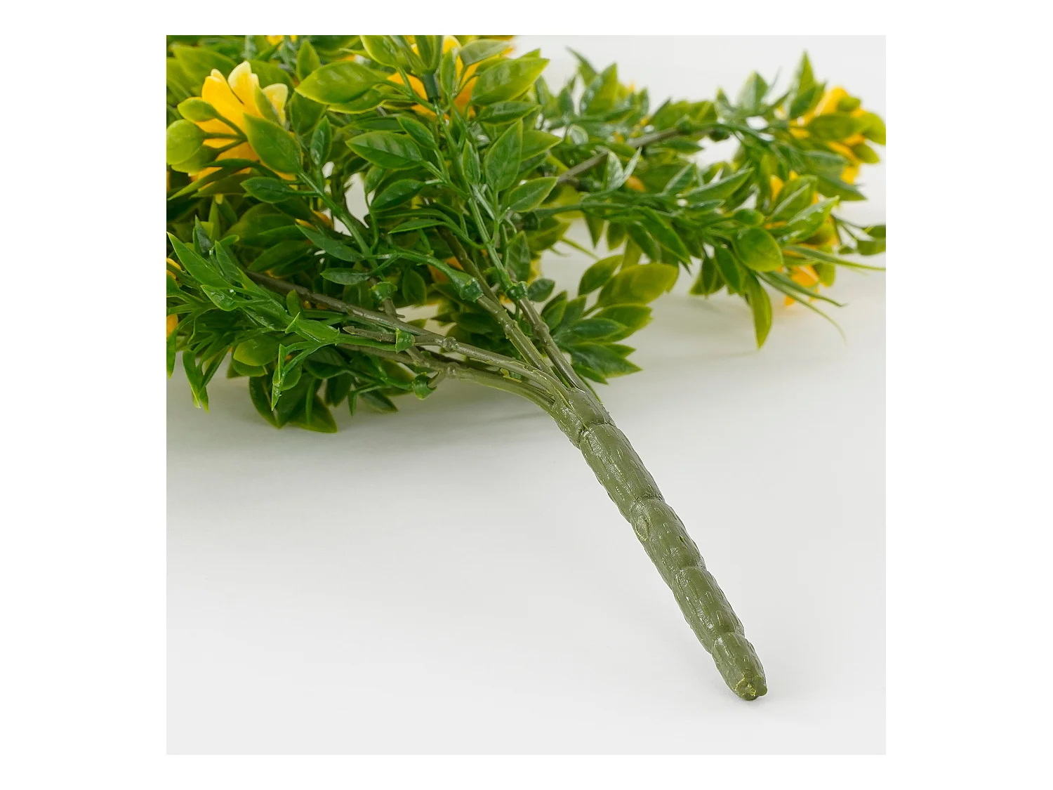 Plante artificielle suspendue en pe (polyéthylène) - 60 x 20 x 5 - Jaune - DAISY