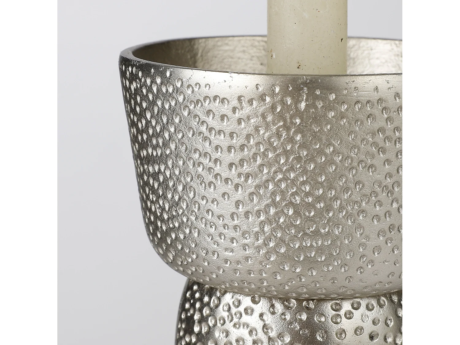 Kandelaar van aluminium - ⌀10,5 x 21,5 - Zilver, antiek - DAKAR