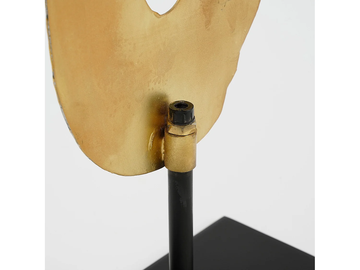 Sculpture en métal - 20 x 10 x 40 - Crème -