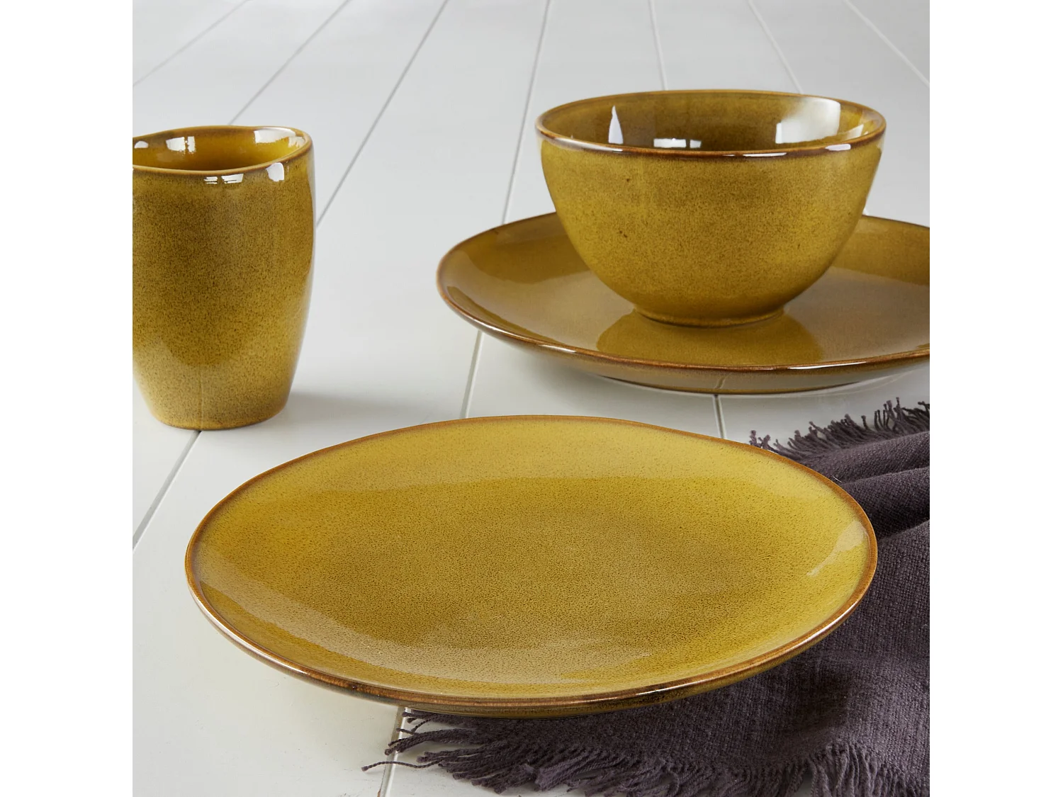 Service complet en céramique - Ø26 / Ø20,5 / Ø15 x 8 / Ø8 x 10,5 - Ocre - TABO