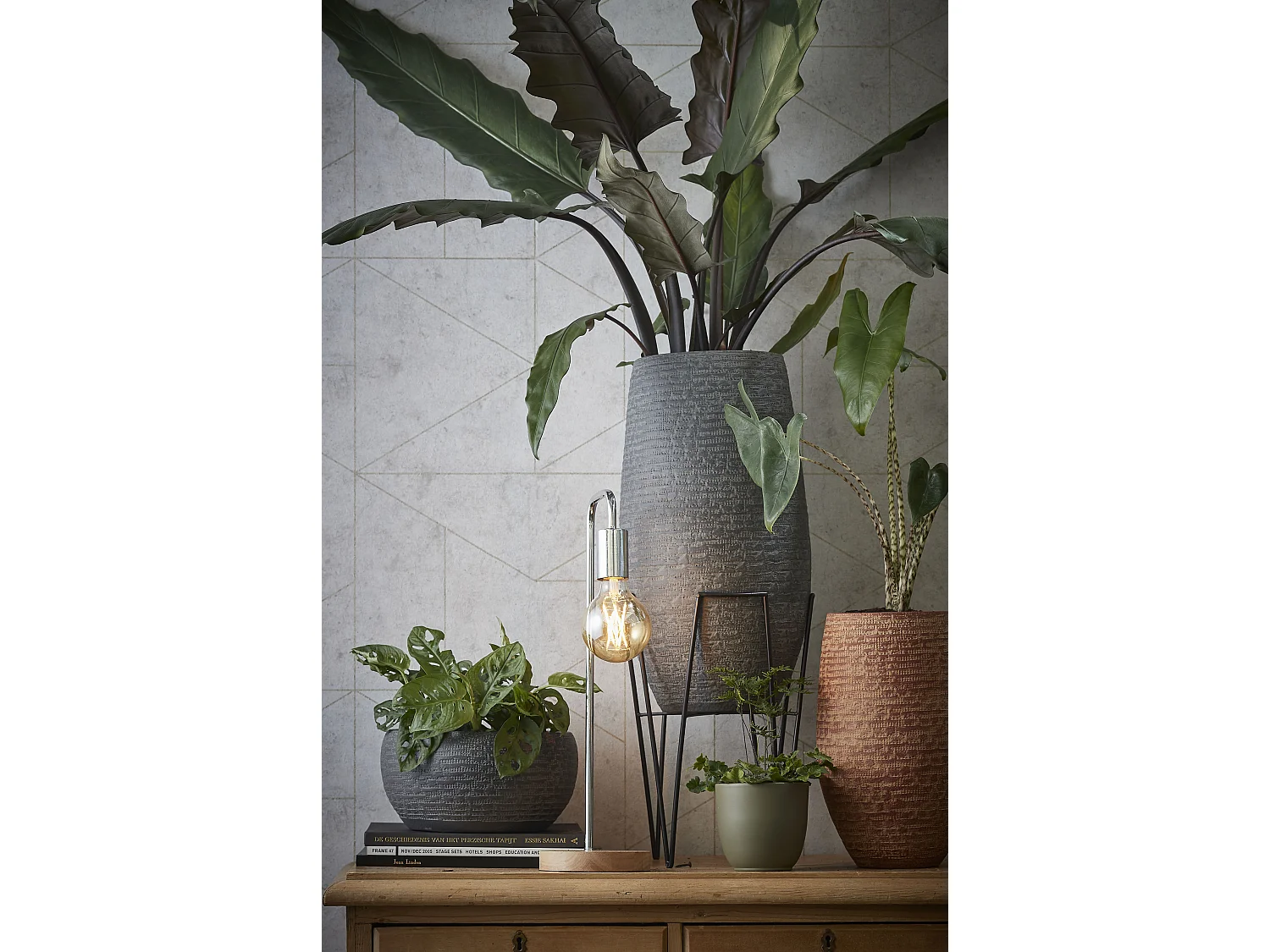 Support de plante en métal - 29,5 x 29,5 x 50 - Noir - BLOM