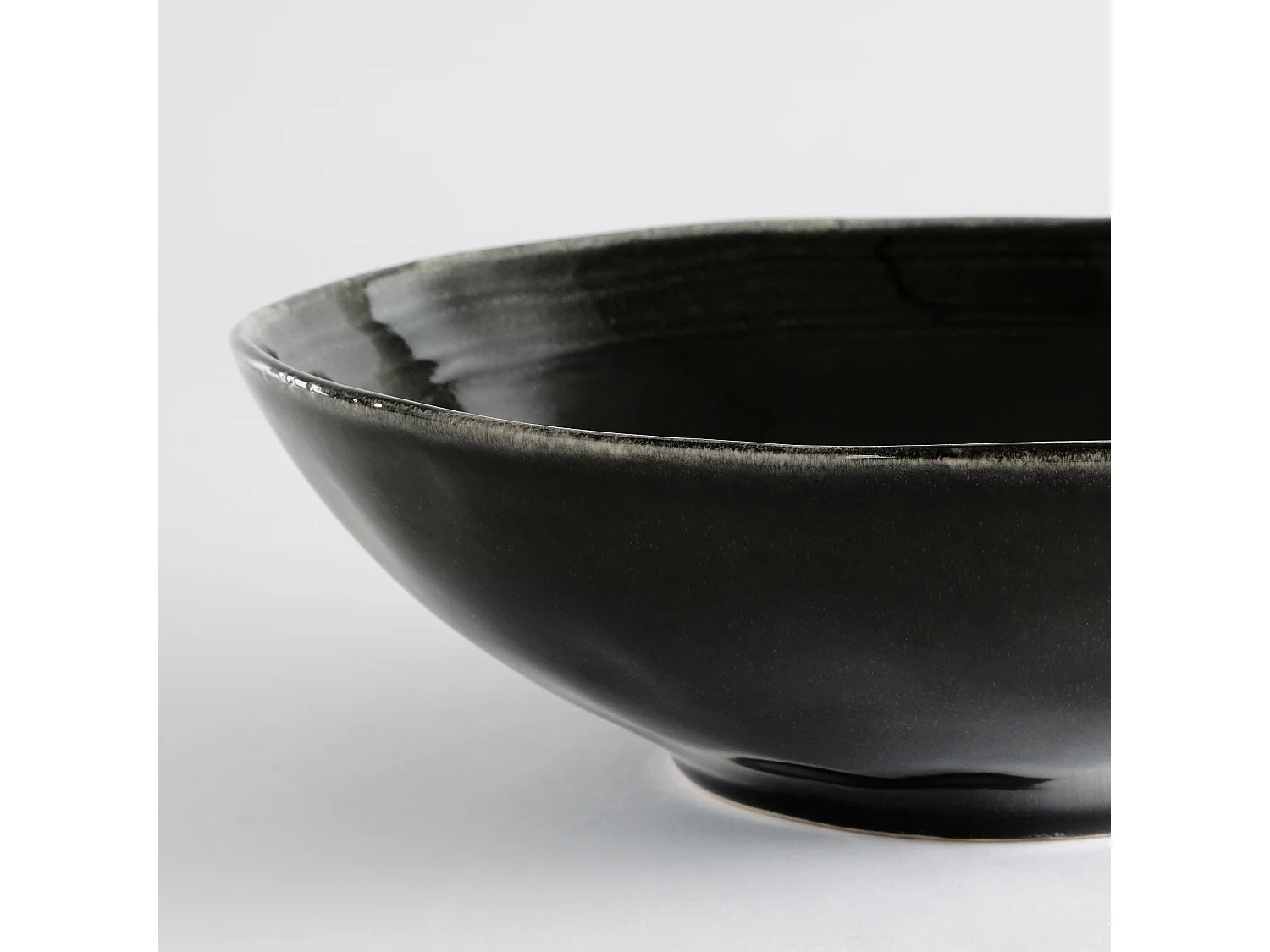 Schaal van keramiek - 7.5 x Ø23.5 - Zwart - TABO