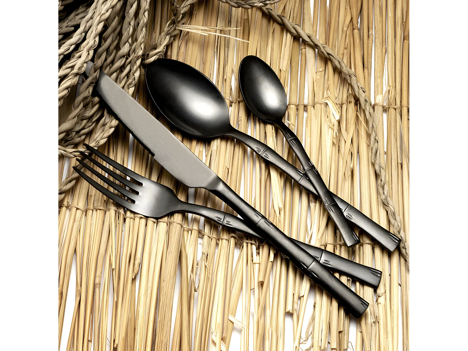 Juego de cubiertos de 16 piezas Karma Negro mate - Decoración vegetal de bambú - Acero inoxidable - Caja de regalo