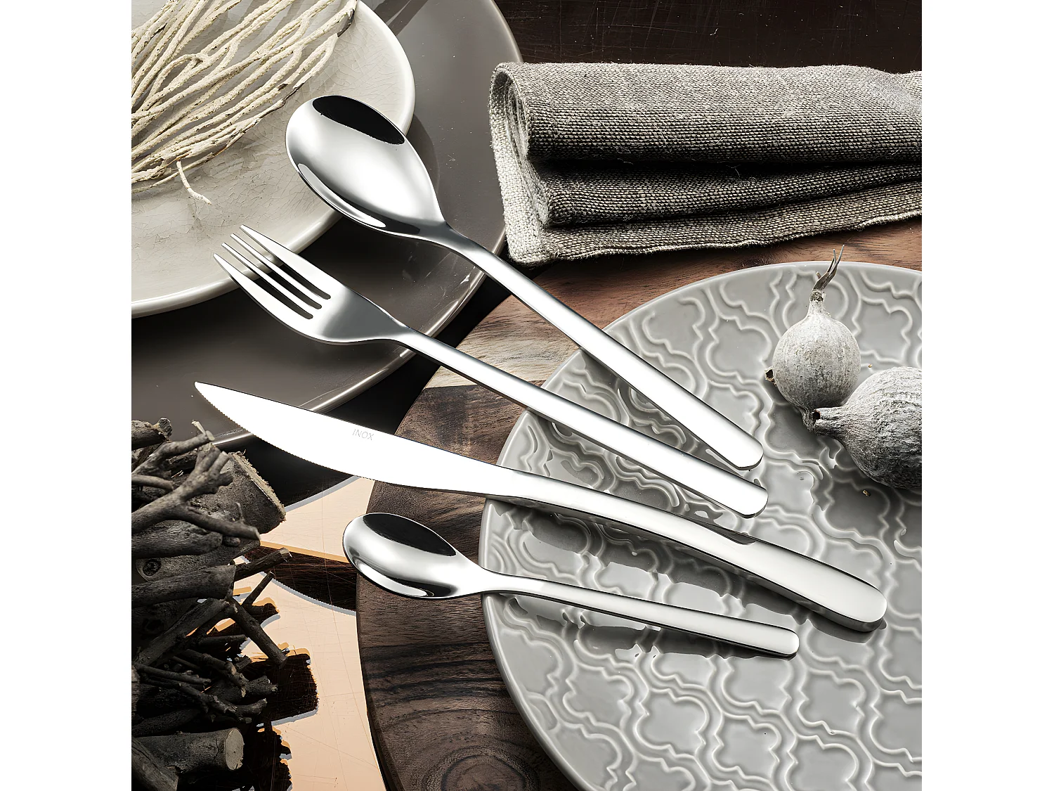 Simple - Ménagère 24 pièces