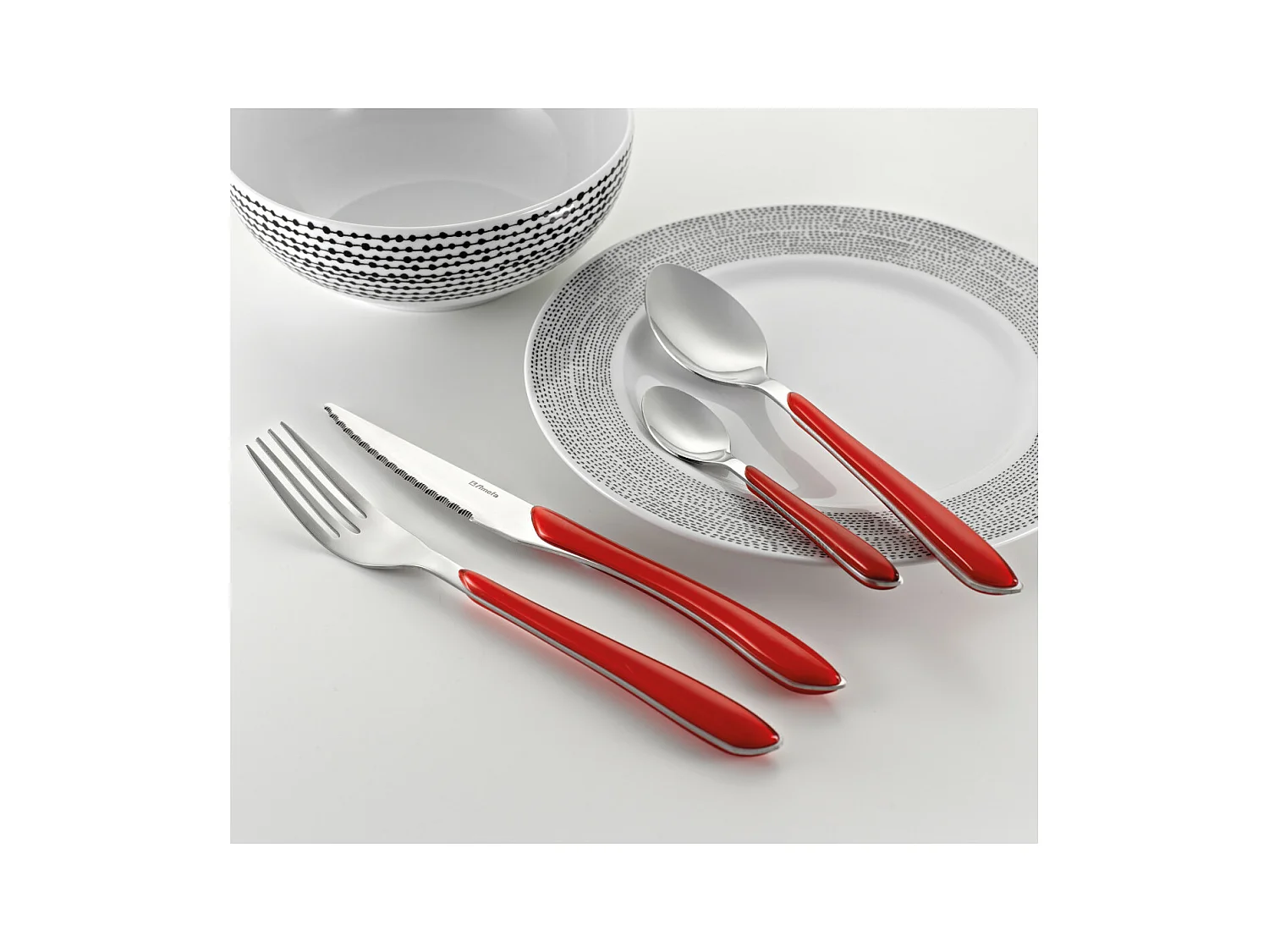 Juego de cubiertos de 24 piezas Eclat Rouge Moderne - Mango rojo, Acero inoxidable brillante, Hoja microdentada