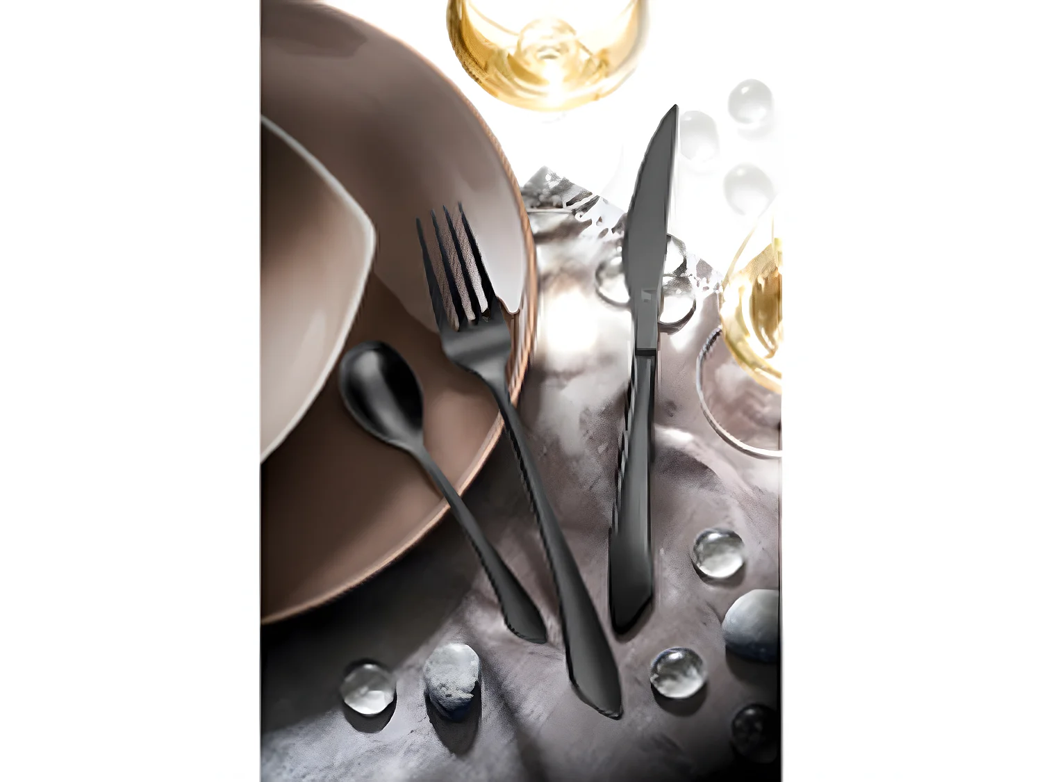 Instinct - Ménagère 16 pièces Noir mat