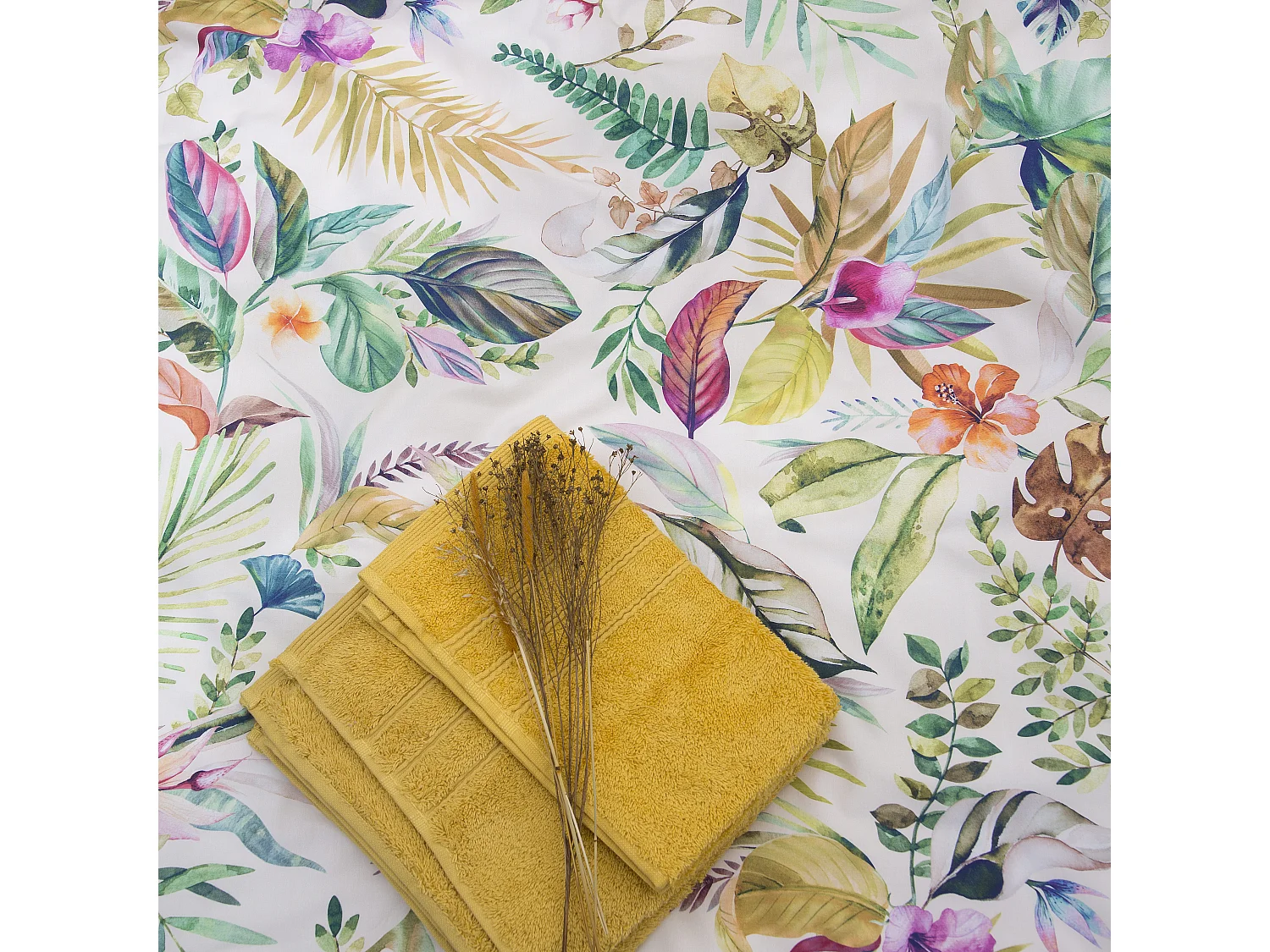 Funda nórdica Jungleaves cama 120 cm - 200x200 cm, algodón 200 hilos. Cierre con corchetes.