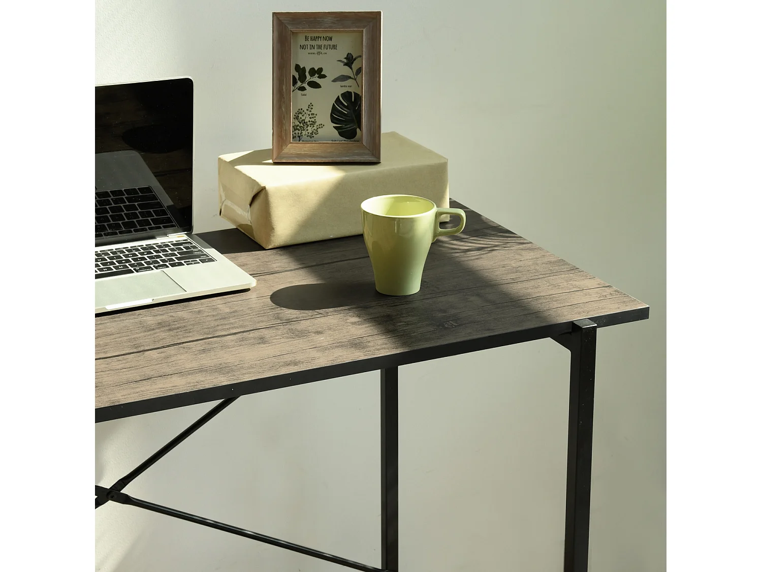 Bureau d'ordinateur industriel, Valiant