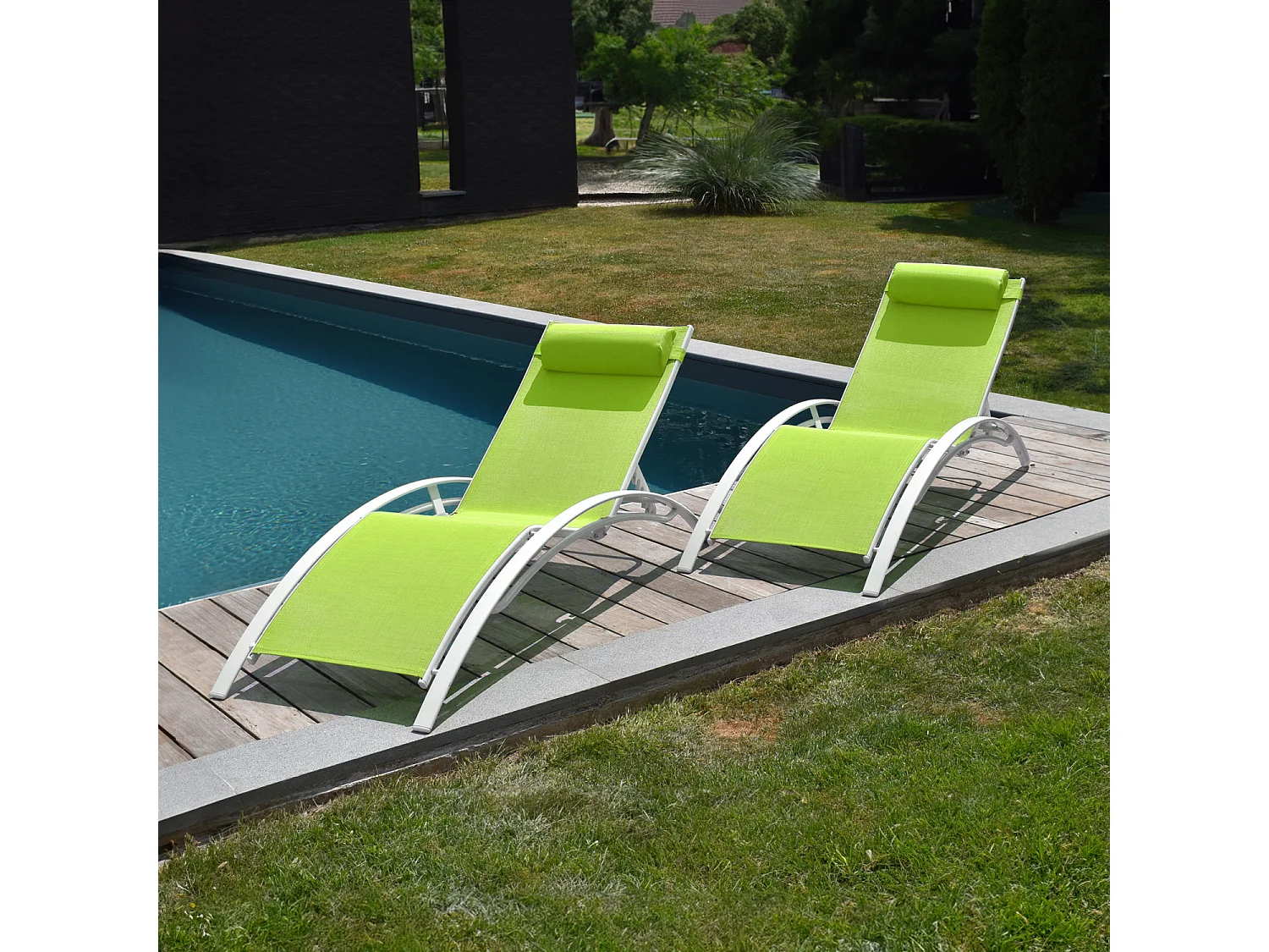 Lot de 2 transats GALAPAGOS en textilène vert - aluminium blanc - HAPPY GARDEN