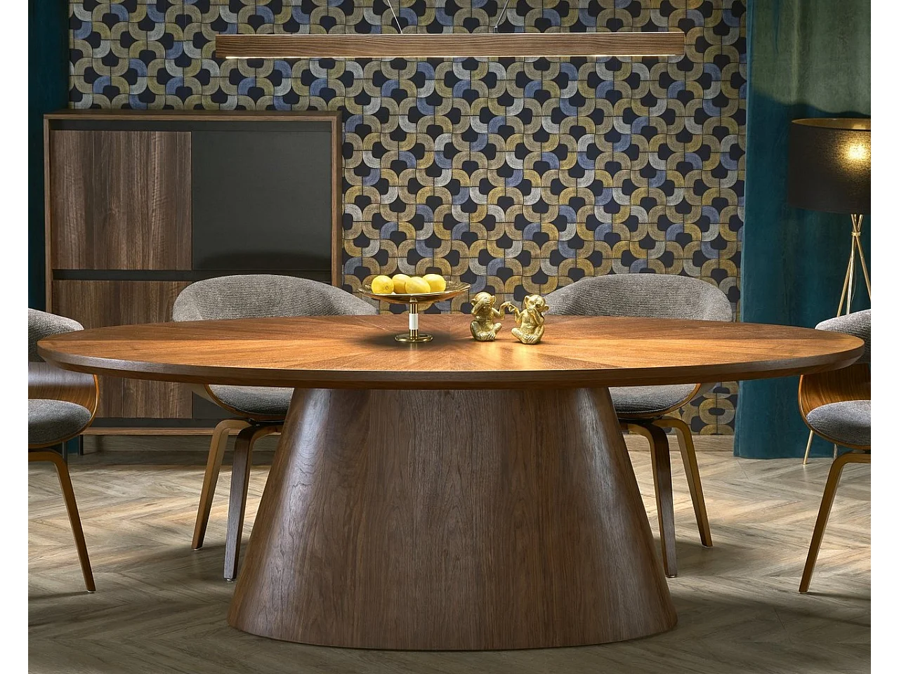 Table de salle à manger ovale plaqué noyer avec pied central Moonrise