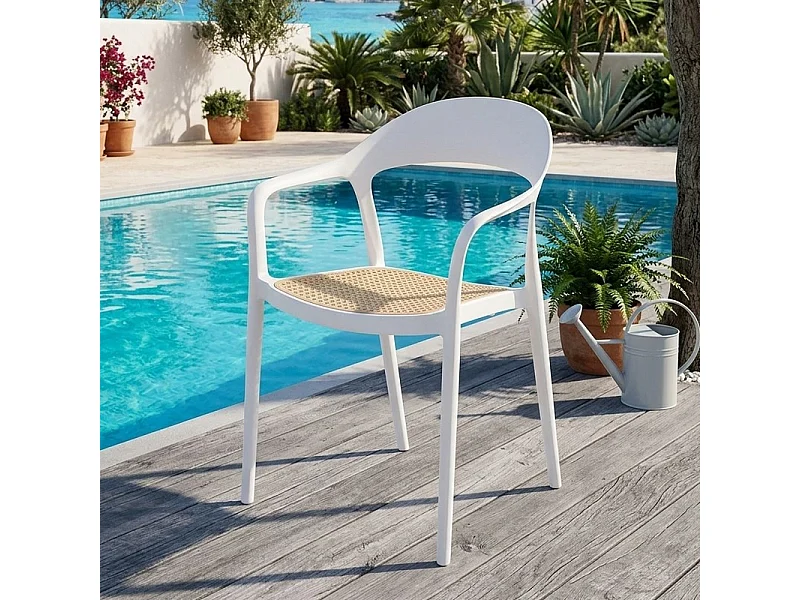 Sedia di design Osanna in polipropilene bianco e rattan