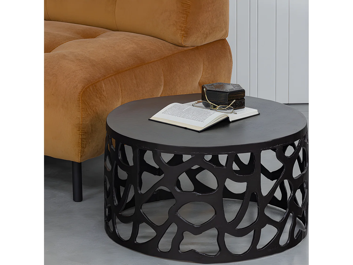 JASPER - Table basse ronde en métal noir D 64