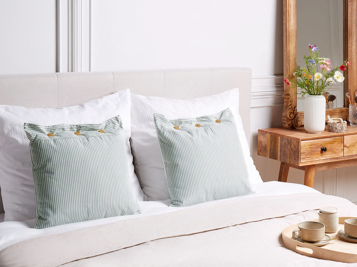 Lot de 2 coussins décoratifs SEBRINE 45 x 45 cm Vert menthe À rayure