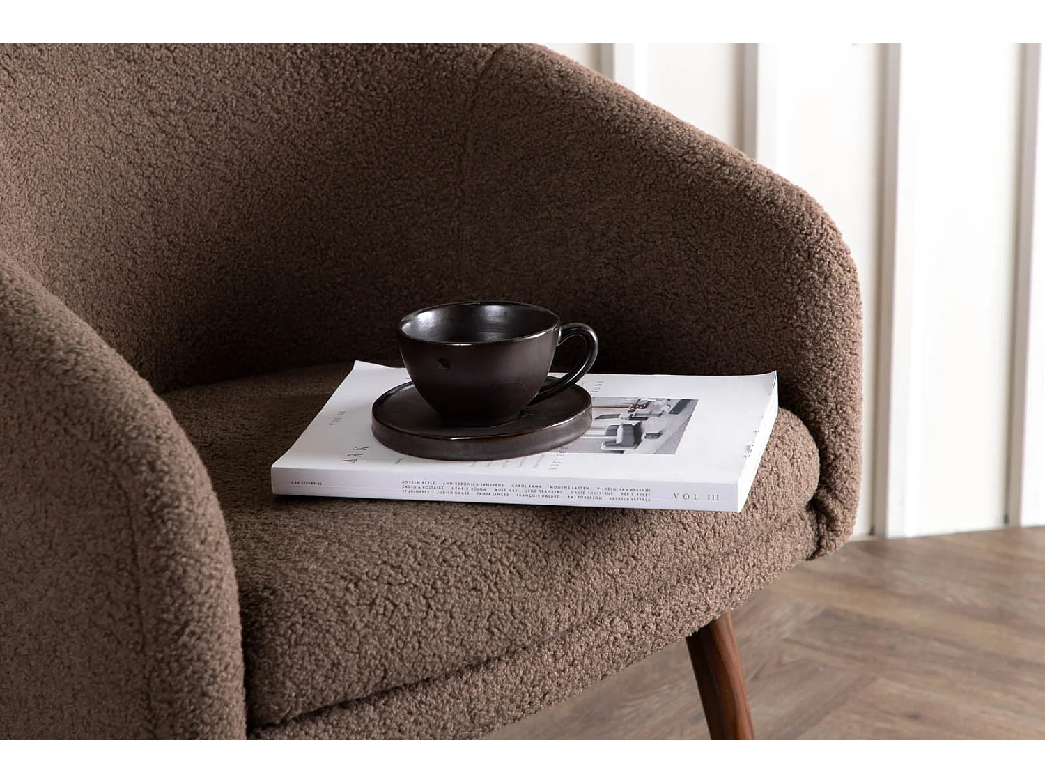 Wanda Sessel teddy braun.