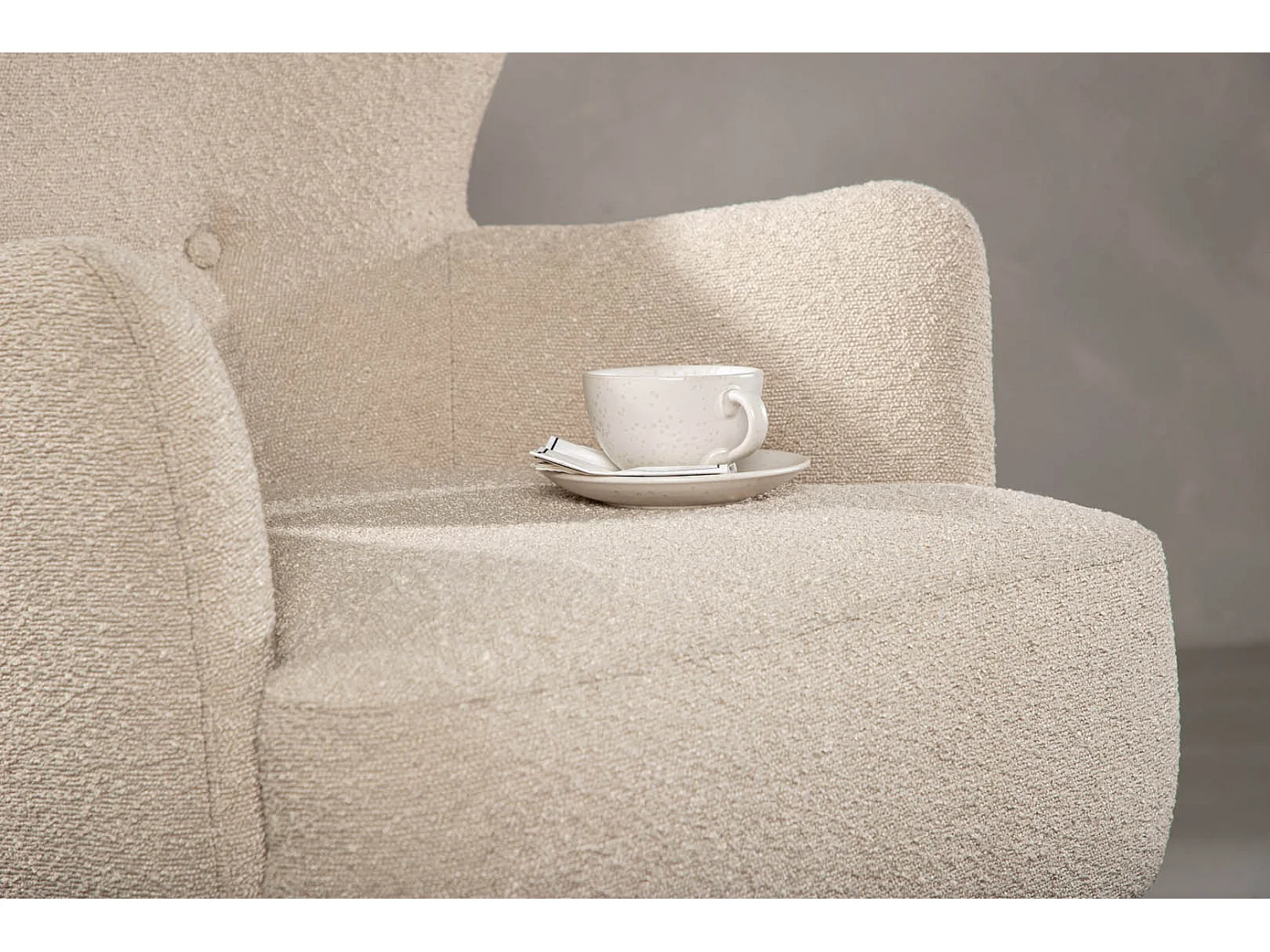 Fauteuil Design Bouclette "Lincoln" 85cm Beige