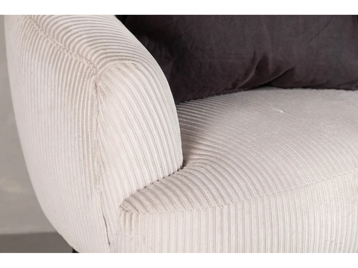 Fauteuil en Velours Côtelé "Derry" 79cm Beige