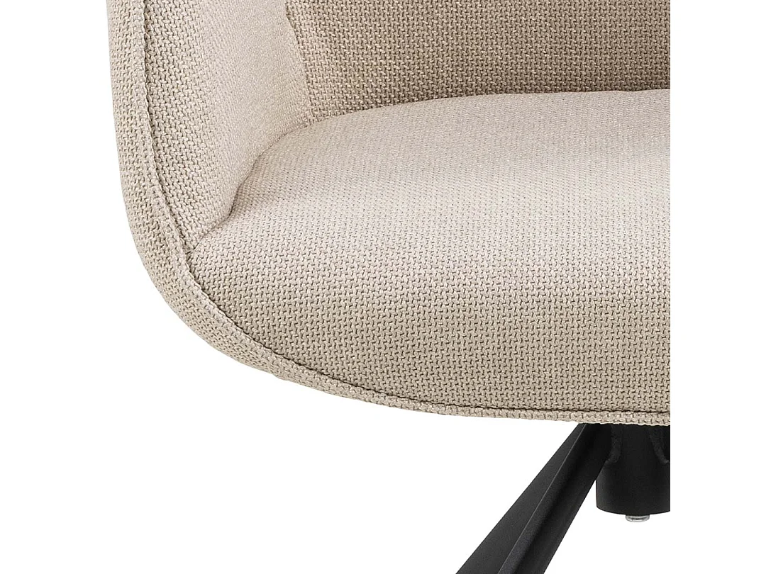 Aura chaise de salle à manger avec accoudoirs beige.