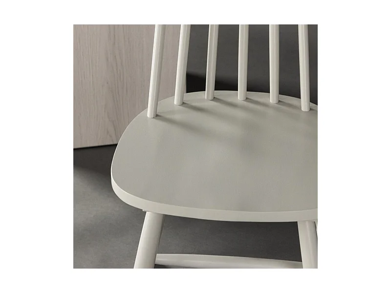 Lönneberga Esszimmerstuhl Holz hellgrau.