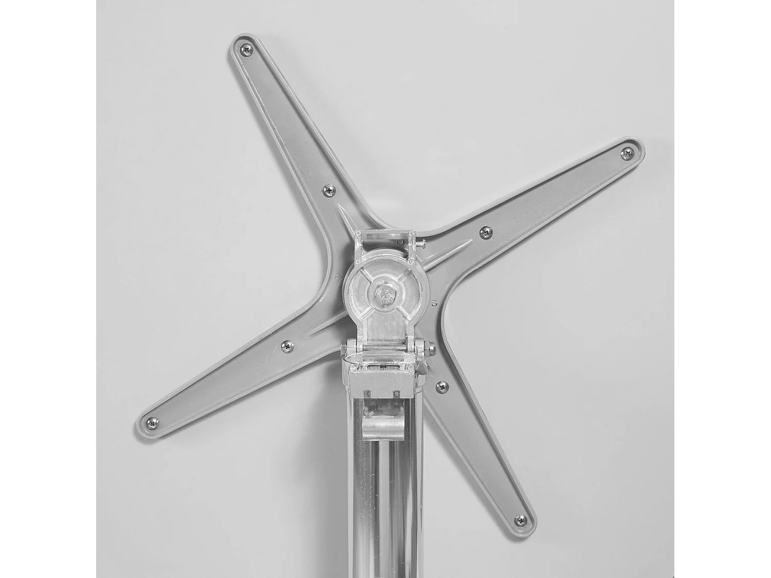 Table de terrasse inclinable ronde en aluminium