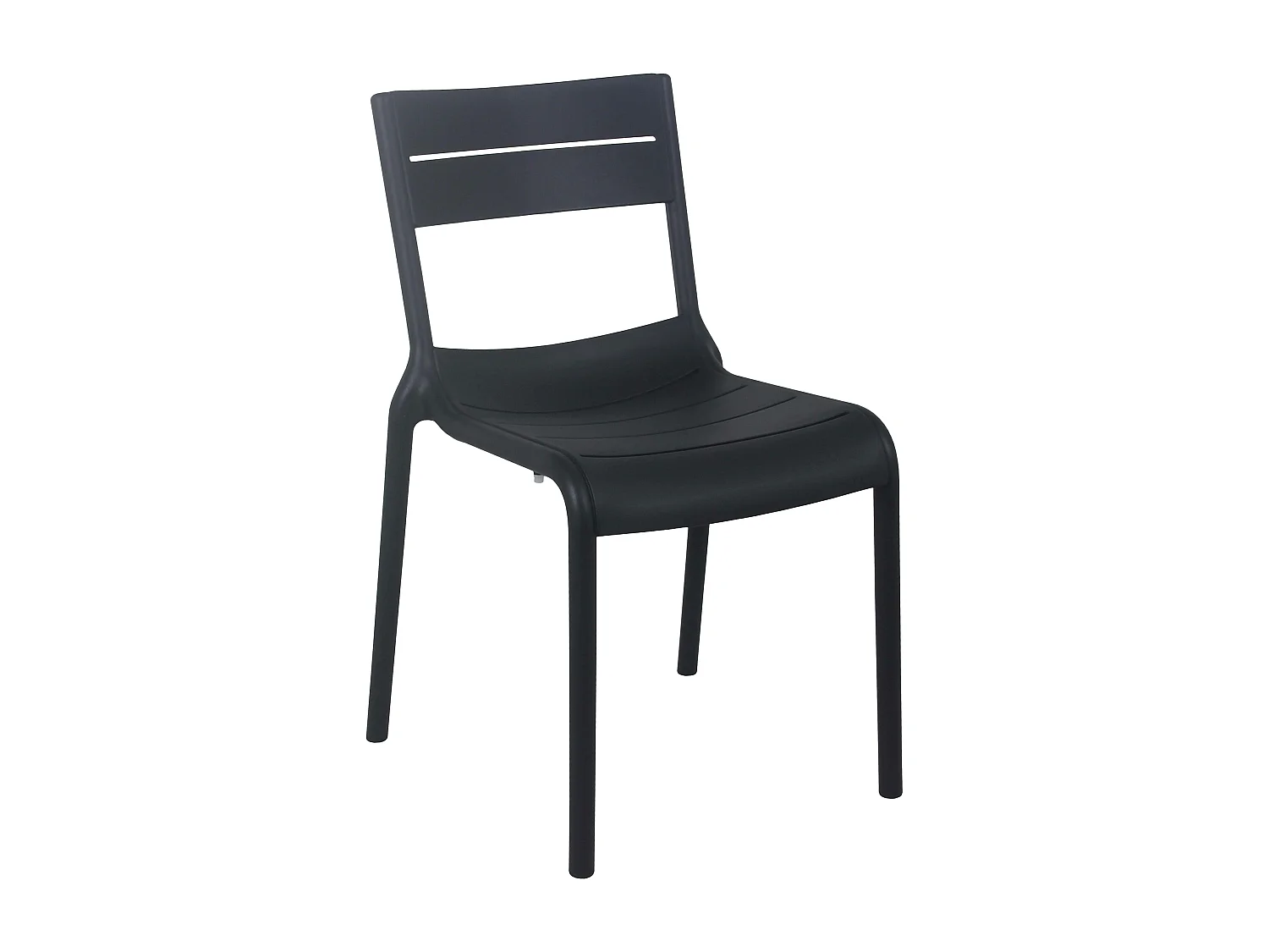 Chaise noire de terrasse en plastique