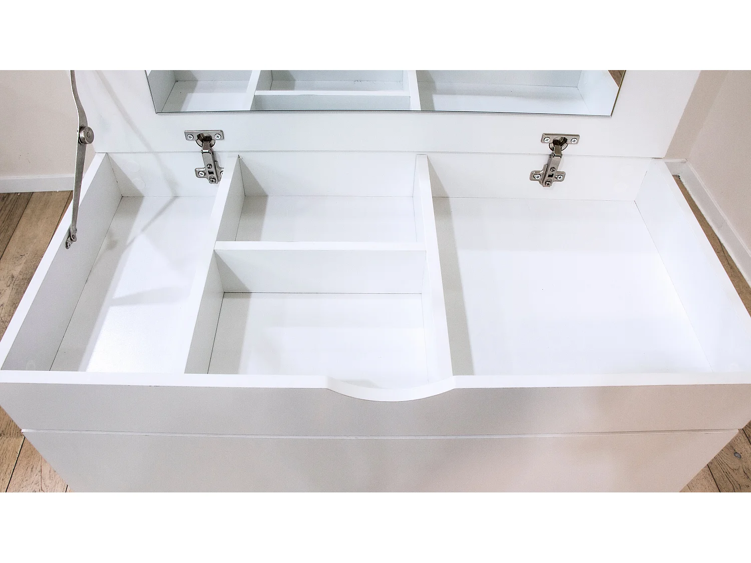 Sinfonier Alava 4 Cajones y Espejo Integrado, Blanco 80x105 cm