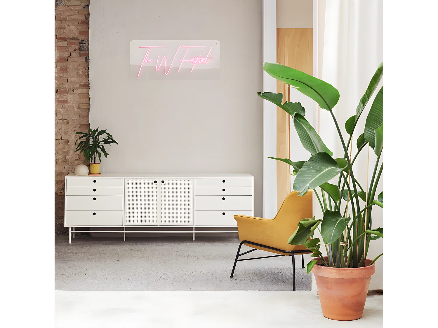 Buffet bas 212cm en bois et métal perforé PUNTO