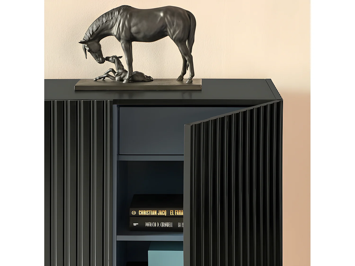 Buffet moderne 198cm 4 portes en bois DORIC