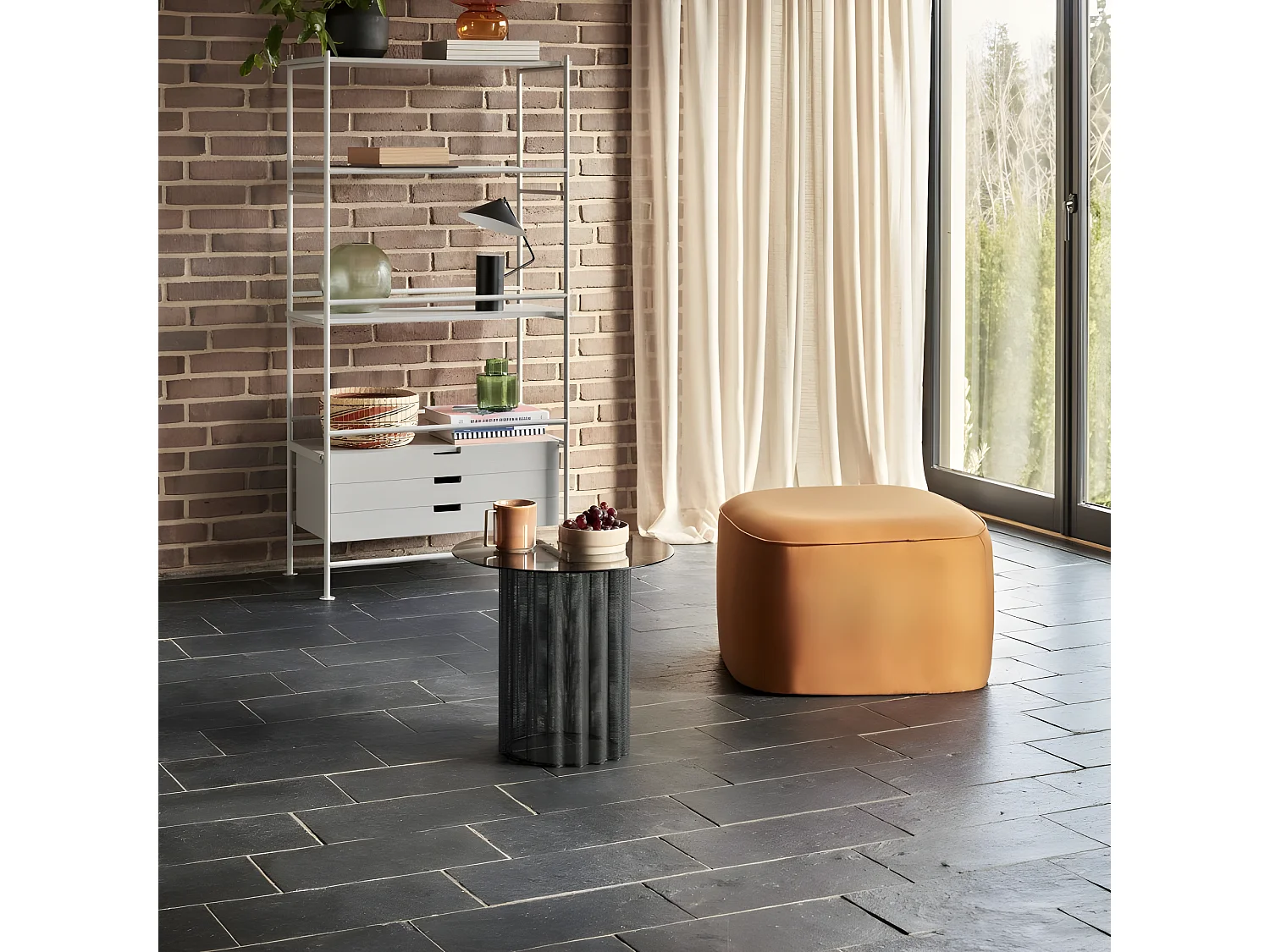 Pouf cube 57x57cm en tissu ELIANO