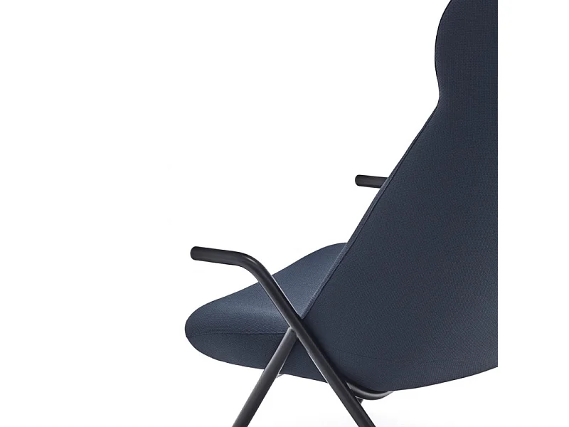 Fauteuil haut dossier pieds métal en tissu DINS