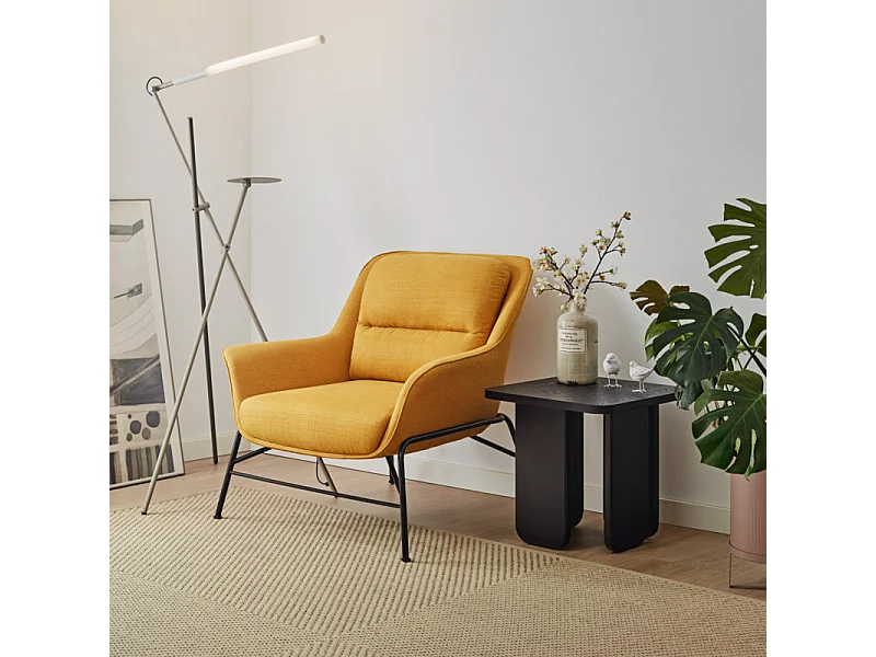 Fauteuil design en tissu pieds métal SADIRA