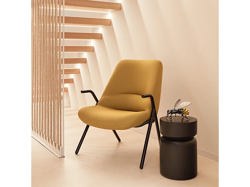 Fauteuil en tissu avec accoudoirs en métal DINS