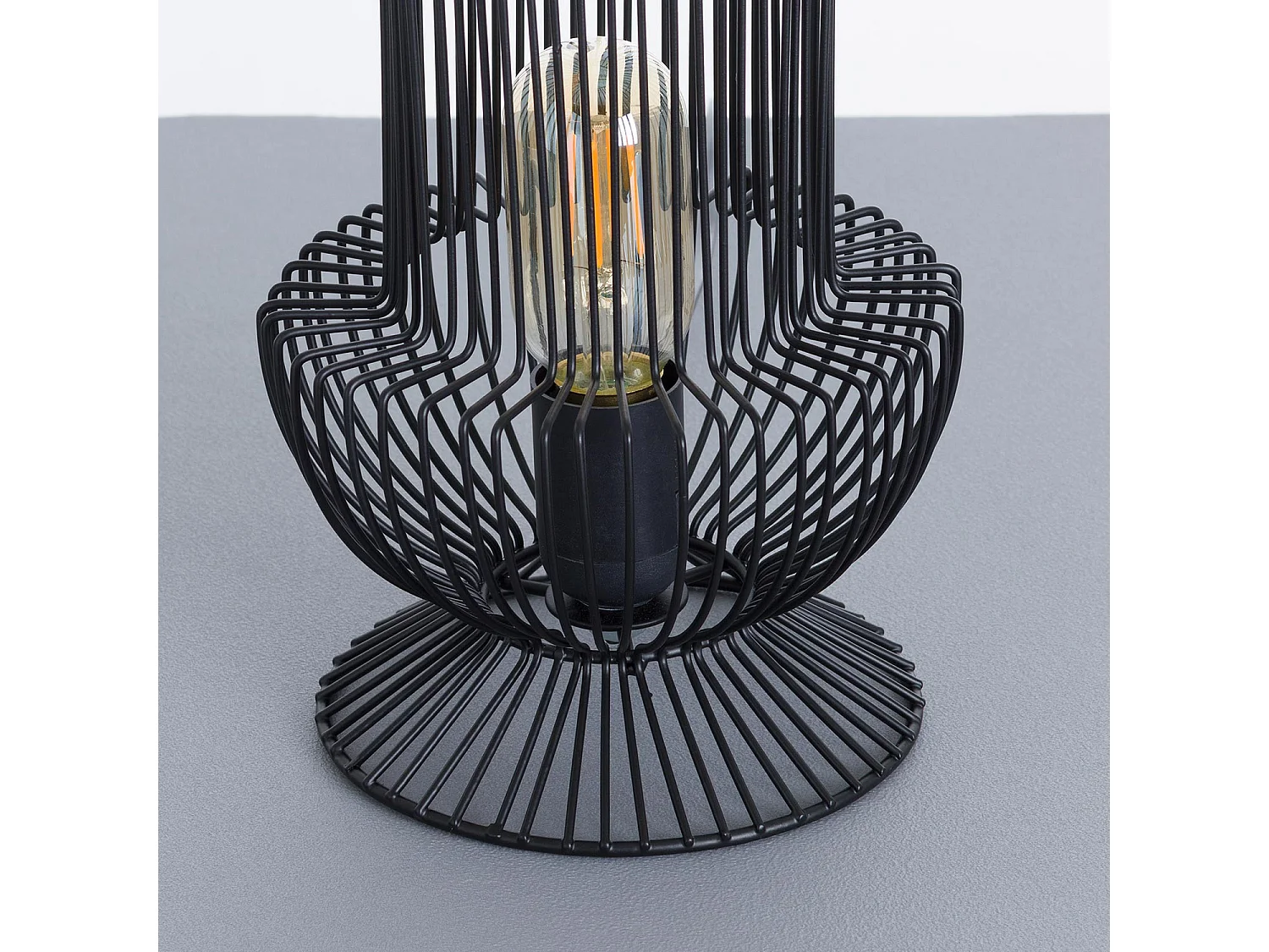 Lampada da tavolo Yan Nera Ø17,5x33cm O91