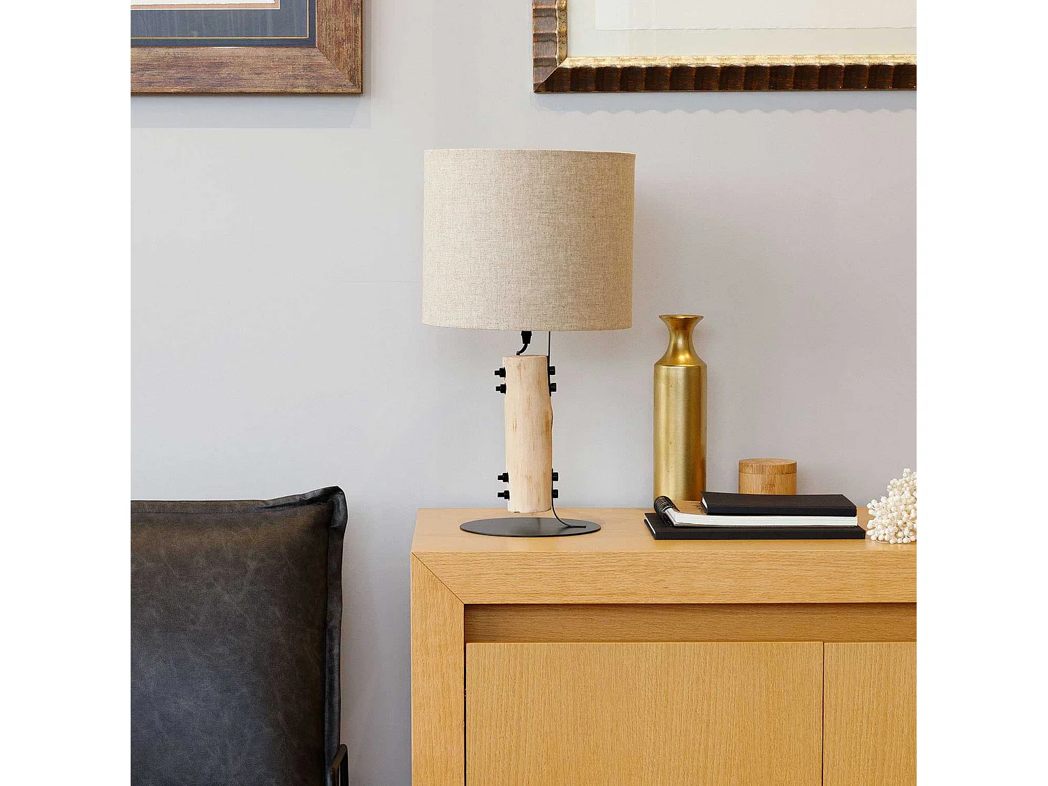 Lámpara de Mesa Natural Magma 30x30x55cm O91