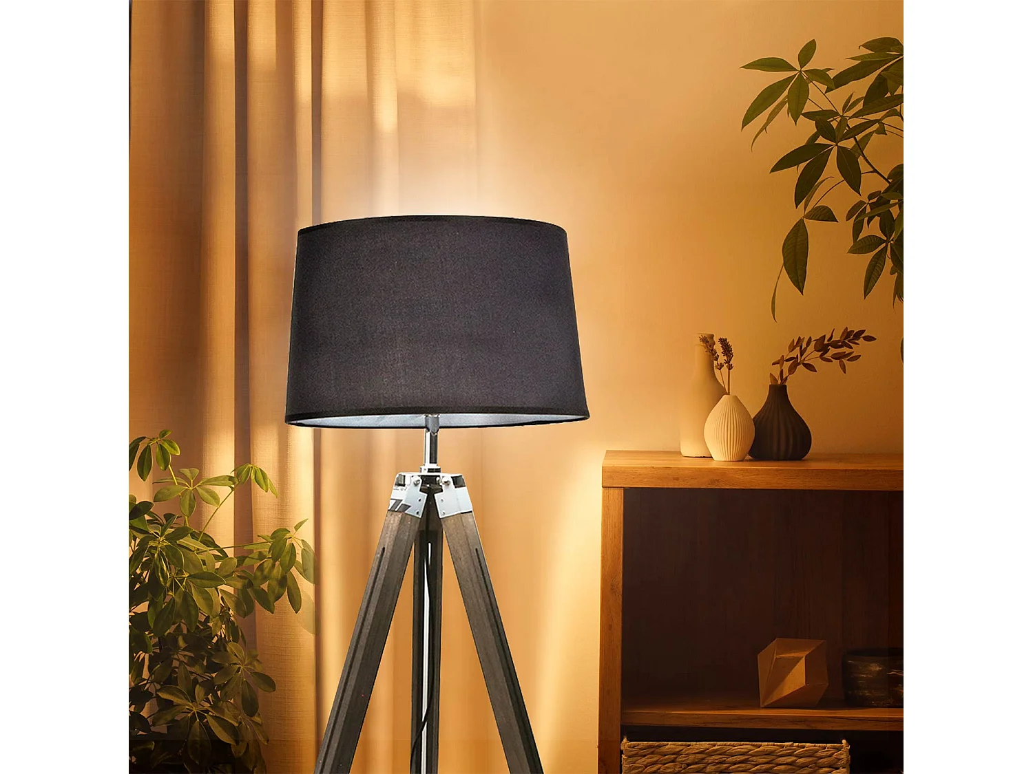 Lampadaire Tripode 60x52x144,5cm Noir O91