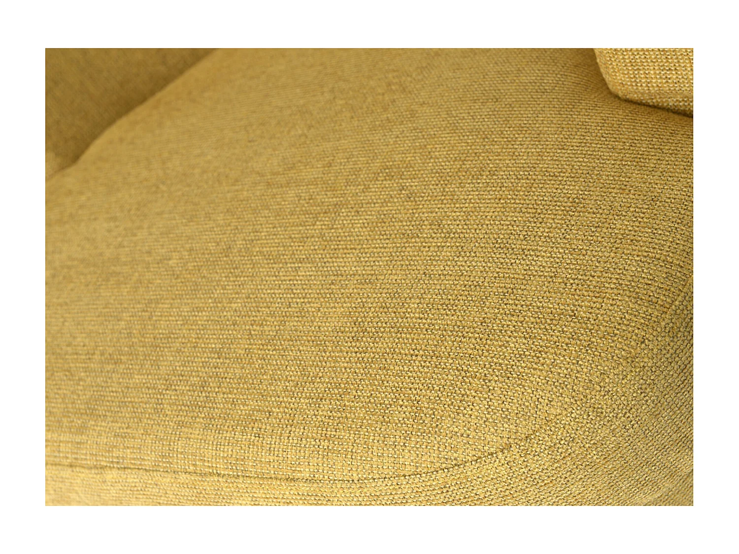 Fauteuil moutarde Dagmard