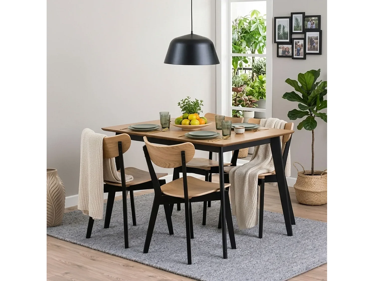 Table à manger rectangulaire en bois L120 - LETA